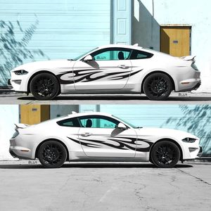 Autocollant <span class=keywords><strong>de</strong></span> voiture à usage général Autocollant <span class=keywords><strong>de</strong></span> totem <span class=keywords><strong>de</strong></span> flamme <span class=keywords><strong>de</strong></span> course <span class=keywords><strong>de</strong></span> sport pour les portes <span class=keywords><strong>de</strong></span> voiture camion SUV des deux côtés du capot Décoration étanche - Product Image 5