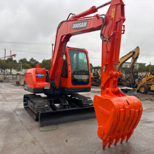2024 Doosan โมเดล DX75รถขุดขนาดเล็ก7ตันที่แข็งแกร่งพร้อมส่วนประกอบหลักของเกียร์สำหรับการก่อสร้างในเมือง - Product Image 1