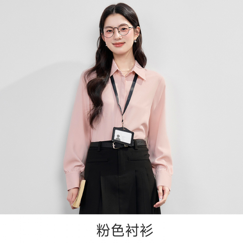 pink shirt