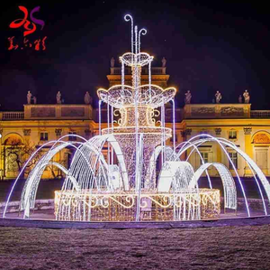 Lumières de Noël à motif fontaine, décoration LED extérieure - Product Image 1