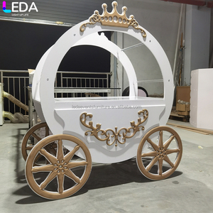 LEDA - Accesorios para Bodas al por Mayor, Carruaje de Caballos Grande de Acrílico Blanco, Carro de Dulces de PVC, Carruaje de Calabaza de Cenicienta para Bodas - Product Image 2