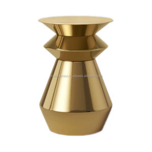 Tabouret de tambour martelé aux finitions antiques Table d'appoint décorative en fer métallique au design de luxe pour la décoration de la maison - Product Image 4