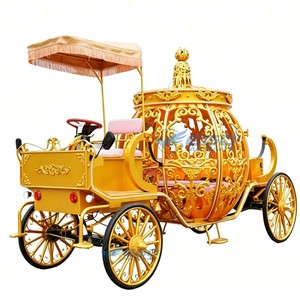 Chariot Citrouille Doré Romantique et Élégant, Idéal pour Sites Touristiques, Hôtels et Réceptions de Mariage, à Vendre - Product Image 1