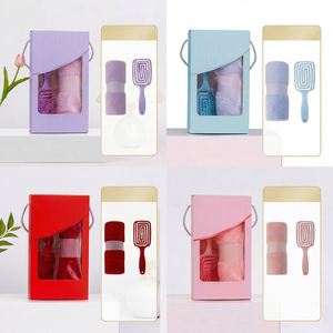 Set de Regalo para Boda al por Mayor, 2 en 1, Toalla de Felpa Coral y Cepillo para el Cabello, con Logotipo Personalizado, Regalo para Despedida de Soltera y Damas de Honor, con Caja de Regalo - Product Image 1