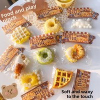 Jouet anti-stress comestible ultra-doux en PVC, type argile, pour chien, à presser et à jouer, outil de décompression, sachet surprise, à partir de 2 ans