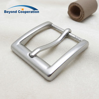 Vente en gros de boucles de ceinture à simple ardillon en alliage de zinc argent mat sans nickel de 30 mm pour ceintures en cuir pour hommes OEM ODM