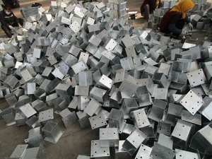 Support d'<span class=keywords><strong>ancrage</strong></span> en acier galvanisé pour <span class=keywords><strong>poteau</strong></span> en <span class=keywords><strong>bois</strong></span>, plaque de sol en béton - Product Image 4