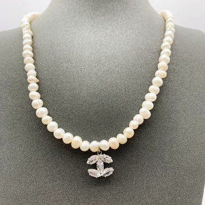 Nuevo Diseño de Collar de Perlas Cultivadas de Agua Dulce con Cadena Chapada en Oro para Mujer, Elegante Collar con Colgante - Product Image 6