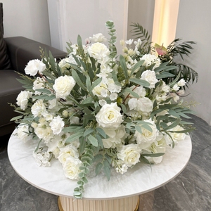 ดอกไม้ประดิษฐ์สีขาวทรงกลมสำหรับตกแต่งโต๊ะงานแต่งงานแบบขายส่งและสั่งทำได้ - Product Image 3