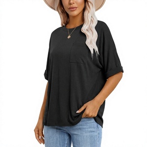 เสื้อยืดคอกลมแขนสั้นทรงโอเวอร์ไซส์สำหรับผู้หญิง แบบสั่งทำพิเศษ (OEM) ทรงหลวม มีกระเป๋า ผ้าเจอร์ซีย์ถัก 100% ผ้าฝ้าย ใส่ได้ทั้งฤดูใบไม้ผลิและฤดูร้อน - Product Image 1