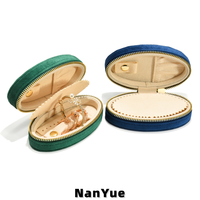 Nouvelle boîte à bijoux en velours de qualité supérieure, étui de rangement portable ovale avec fermeture éclair, mini boîte de rangement pour bijoux de voyage, logo personnalisé, vente en gros
