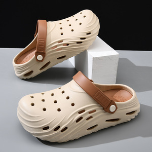 Sandalias Crocs para Hombre con Suela Gruesa para Aumentar la Altura, Antideslizantes, Transpirables, con Suela de EVA, para Playa y Uso en Exteriores de Verano - Product Image 1