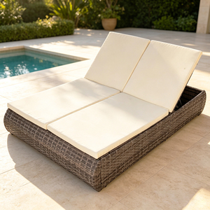 Vente chaude usine : Mobilier d'extérieur, <span class=keywords><strong>lit</strong></span> de repos <span class=keywords><strong>en</strong></span> rotin pour jardin, chaise longue imperméable, <span class=keywords><strong>lit</strong></span> double pour piscine - Product Image 1