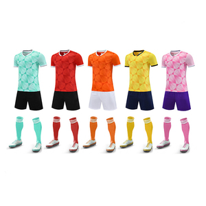 2026 completo personalizzato sublimazione maglia da calcio nuovo Design rapido asciutto abbigliamento sportivo traspirante per gli uomini Kit di calcio personalizzato uniforme - Product Image 1
