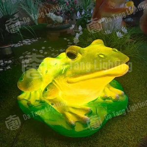 Lámpara de jardín con diseño animal, IP65, impermeable, luz decorativa para exteriores, ideal para decoración navideña, comercios y paisajismo de parques. - Product Image 5