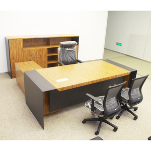 Bureau de direction/table moderne et traditionnel 2026 avec pieds en métal thermolaqué, certifié Green Guard, personnalisable, vente directe usine pour bureau - Product Image 1