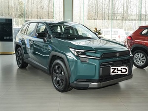 Le <span class=keywords><strong>SUV</strong></span> essence RAV4 2.0L, une nouvelle voiture très vendue en Chine, modèle R18 à cinq places et quatre roues motrices avec un intérieur spacieux. - Product Image 2