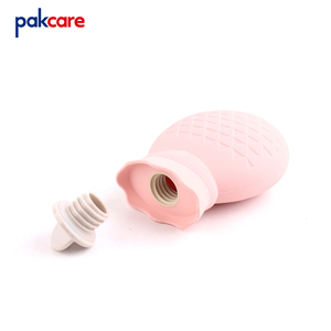 <span class=keywords><strong>Bolsa</strong></span> <span class=keywords><strong>de</strong></span> <span class=keywords><strong>agua</strong></span> caliente <span class=keywords><strong>para</strong></span> el dolor, <span class=keywords><strong>bolsa</strong></span> pequeña portátil a prueba <span class=keywords><strong>de</strong></span> fugas no tóxica <span class=keywords><strong>de</strong></span> silicona, nuevo diseño - Product Image 4