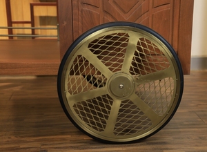 Chariot d'entretien ménager pour hôtel Chariot de rangement personnalisé de luxe en acier inoxydable pour restauration Chariot de service pour hôtel Chariot de rangement avec roues - Product Image 2