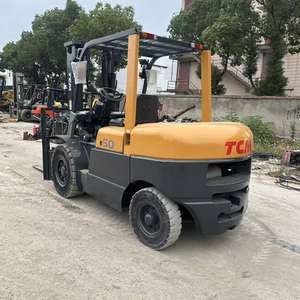 Transpaleta usada TCM 5T Japan Powered FD50 con contenedor cilíndrico y accesorios nuevos en stock - Product Image 4