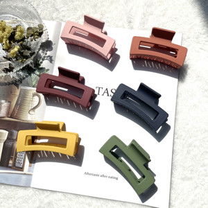 Custom Wholesale Plastic Hair Clip Matte Hairpin Candy Color Hair Claw Clip For Women Girls Hair Accessories