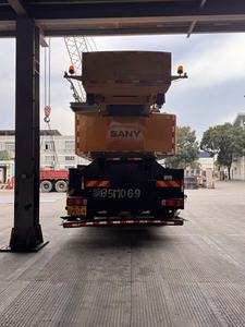 Grúa sobre Camión SANY STC1300 Usada de 130 Toneladas con Caja de Cambios y Motor de Alta Eficiencia en Venta - Product Image 6