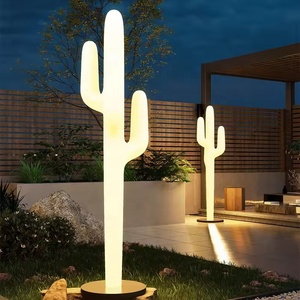 Patio exterior Villa Terraza Jardín Césped Lámpara de pie Diseño creativo <span class=keywords><strong>Cactus</strong></span> Lámpara de pie creativa para exteriores IP65 a prueba de agua - Product Image 1