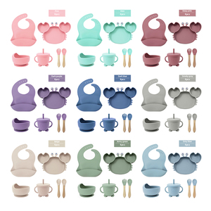 Ensemble repas bébé 6 pièces en silicone écologique avec bavoirs animaux et assiette compartimentée, sans BPA, étanche - Product Image 6