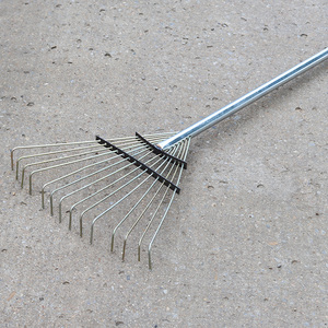 Outils de jardinage et agricoles: <span class=keywords><strong>grand</strong></span> râteau à gazon à 14 dents, <span class=keywords><strong>grand</strong></span> râteau en fer pour pelouses, râteau de nettoyage de <span class=keywords><strong>jardin</strong></span>, manche en bois - Product Image 4