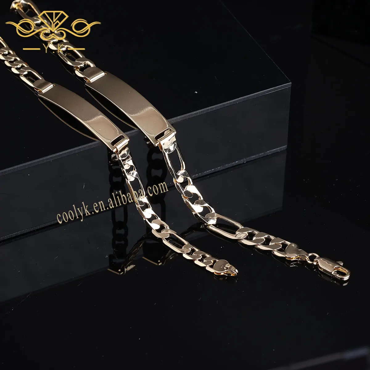 Hot Sale Fashion Generous 18k Gold Plated Men's Bracelet Geometric Gold Body Chain ID Men's Bracelet