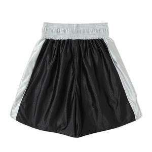 Shorts de sport confortables pour homme Healy, noirs, avec bande latérale blanche, taille élastique, séchage rapide, impression de logo personnalisée - Product Image 2