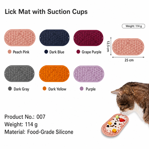 Tapis à lécher ODM avec ventouse pour chiens et chats, tapis d'alimentation lente en <span class=keywords><strong>silicone</strong></span> de qualité alimentaire avec texture empreinte de patte, tapis à lécher pour friandises pour animaux de compagnie - Product Image 5