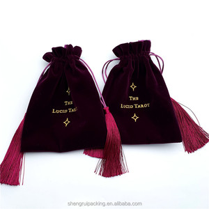 Borsa cosmetica in velluto rosso viola di nuovo stile con tarocchi in velluto ricamati in oro foderato di raso - Product Image 2