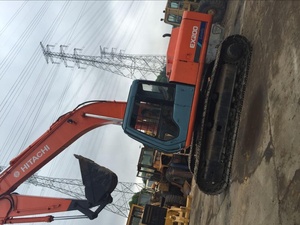 Excavatrice Hitachi EX200-3 d'occasion du Japon, 20 tonnes, modèle 2007, moteur 124 kW, capacité de la benne de 0,8 m³, à vendre - Product Image 5