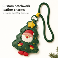 Colgante de Cuero con Diseño Navideño para Bolsos, Personalizado, OEM ODM, Accesorio Festivo para Compradores de Marcas Globales