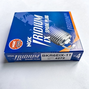 Оригинальные свечи зажигания для мотоцикла Bujia NGK 4272 BKR6EIX-11 для Honda Gold Wing GL1800 /F6B /F6C, Valkyrie Rune 1800CC - Product Image 2