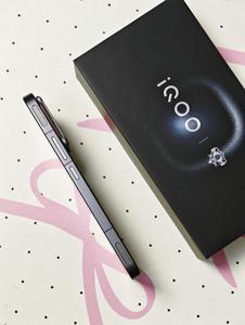 VIVO IQOO 15 Ultra รุ่นใหม่ล่าสุด สมาร์ทโฟนเกมมิ่ง 5G ชิป Snapdragon 8 Elite Gen5, ชิป E-sports Q3, แบตเตอรี่ 7400mAh, หน้าจอ 6.85 นิ้ว 144Hz - Product Image 5
