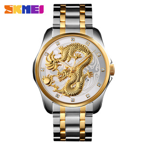 Montres pour hommes <span class=keywords><strong>SKMEI</strong></span> <span class=keywords><strong>9193</strong></span>, montre à quartz avec dragon doré, bracelet en acier inoxydable de luxe, montre pour hommes OEM - Product Image 1