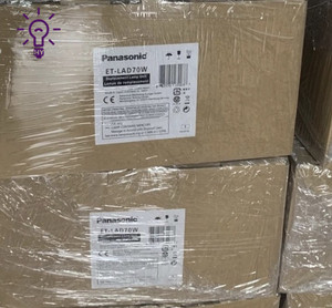 Bombilla de proyector OEM con carcasa para Pa-naosnic, de 30, 2, 2, 2, 3, 2, 2, 2, 2, 3, 2, 2, 2, 2, 2, 2, 2, 1, 2, 2, 2 - Product Image 1