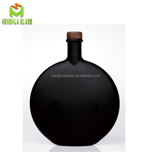 16oz Matte thủy tinh màu đen rượu chai 500ml phẳng hình tròn Gin chai thủy tinh trống hình dạng dầu ô liu chai chất lỏng container - Product Image 3