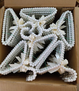 Ywbeyond Bán Buôn Nhựa Ngọc Trai Bow Bé Quần Áo Vật Nuôi Móc Áo 20Cm Quần Áo Cửa Hàng Tổ Chức Giá Móc Con Chó Mèo Móc - Product Image 6