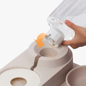 इनडोर और आउटडोर उपयोग के लिए 1 में बिल्ली और कुत्ते पानी डिस्पेंसर खाद्य फीडर - Product Image 2