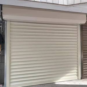 <span class=keywords><strong>Porte</strong></span> de garage <span class=keywords><strong>sectionnelle</strong></span> ZEYI Démarrage progressif / Arrêt progressif Portes de garage <span class=keywords><strong>Porte</strong></span> roulante en aluminium Garage - Product Image 6
