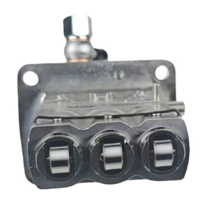 Tête de pompe à injection de carburant D1803 <span class=keywords><strong>D3200</strong></span> pour mini-excavatrices, tracteurs, camions, fendeuses de bois, pièces de réparation de moteur diesel 1G830-51012 - Product Image 4