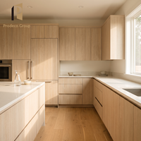 Ensemble d'armoires de cuisine modernes en bois, finition grain naturel, pour petit espace de rangement domestique