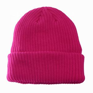 Bonnet d'hiver unisexe chaud, extensible, en tricot côtelé, doublure en fausse <span class=keywords><strong>fourrure</strong></span>, respirant, imperméable, logo brodé personnalisable, nœuds à pois - Product Image 4