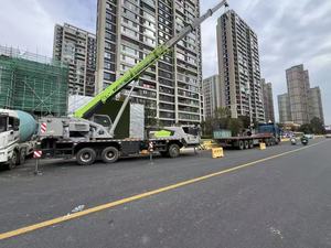 Gru su Camion Usata Zoomlion ZTC251E552 Sany STC250T5 Sany STC250E1 Macchinari per Sollevamento Industriale - Product Image 5