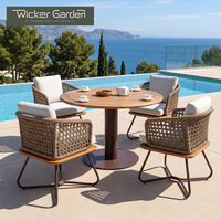 Fauteuil de salon d'extérieur en corde tressée avec structure en aluminium et assise en bois, coussin imperméable inclus, idéal pour villas et patios (vente en gros)