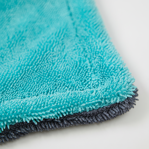Serviette en microfibre sur mesure, 20% polyamide, tricotage en chaîne, toutes tailles, boucle torsadée pour le nettoyage des voitures - Product Image 1
