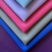 Bahan Perlengkapan Olahraga PVC Kulit Sintetis Multiwarna Ketebalan Sesuai Pesanan Tahan Lama